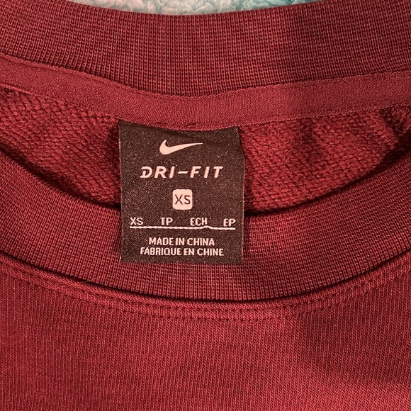 🔥NWOT Nike Maroon Crewneck Sweatshirt🔥 - Picture 4 of 6